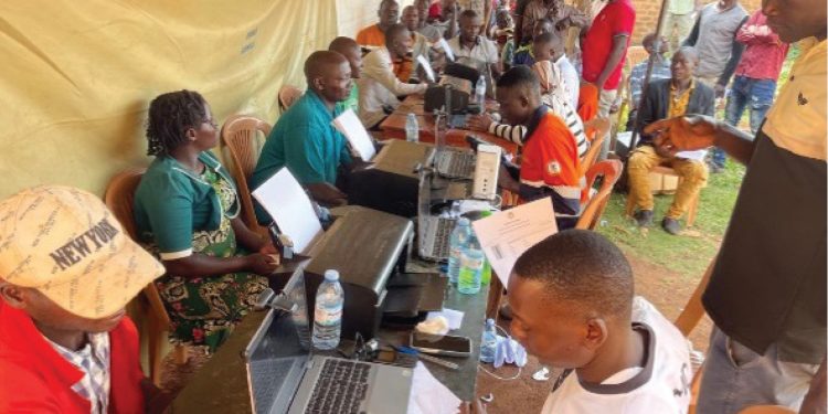 MEMD Registers Artisanal Miners In Ntungamo District